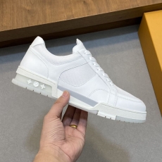 Louis Vuitton Trainer Sneaker